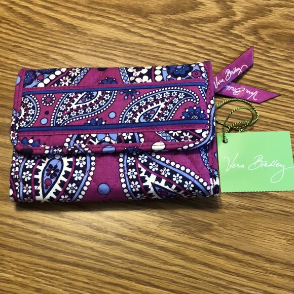 Vera Bradley Handbags - Vera Bradley Wallet